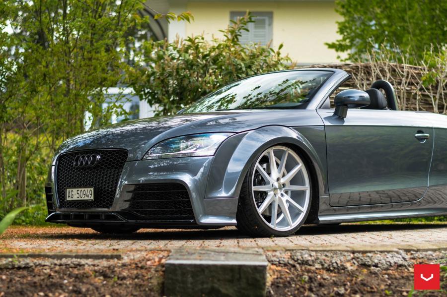 Детали экстерьера Audi TT Roadster on Vossen Wheels (VFS1) 2017 года  (фото 8 из 23)